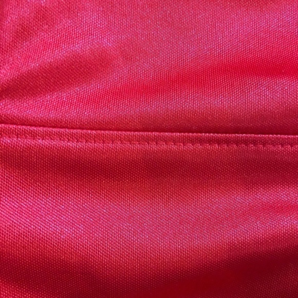 NWOT University of Arizona shiny V neck top.  Large - Picture 8 of 9